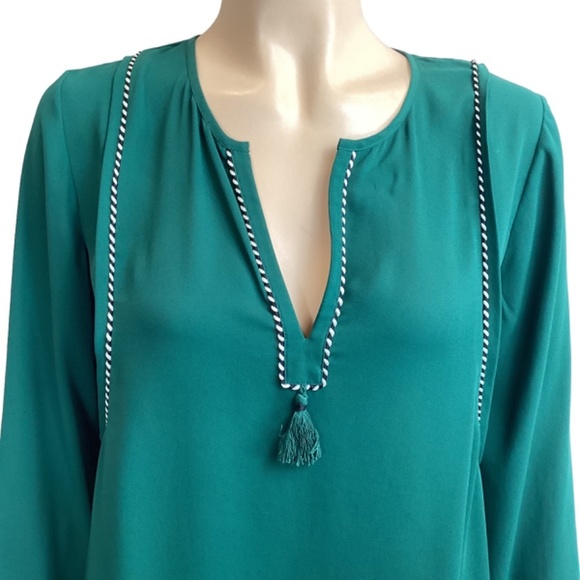 J Crew green Tassel‎ Trim popover blouse size 2 - Picture 4 of 7